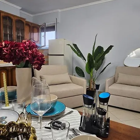Central Apartment Apartman